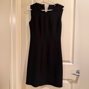 Elie Tahari Elegant Black Midi Dress